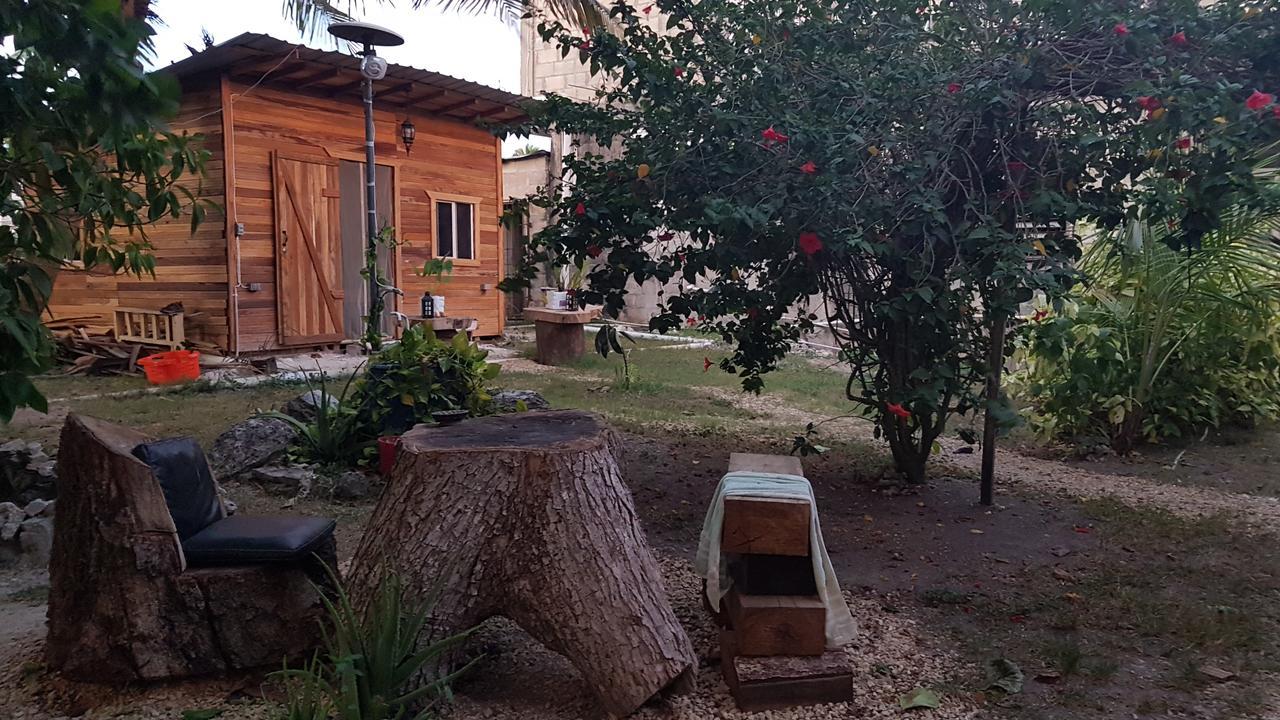 Casa Ricky'S Hostel Orange Walk Town Exterior photo